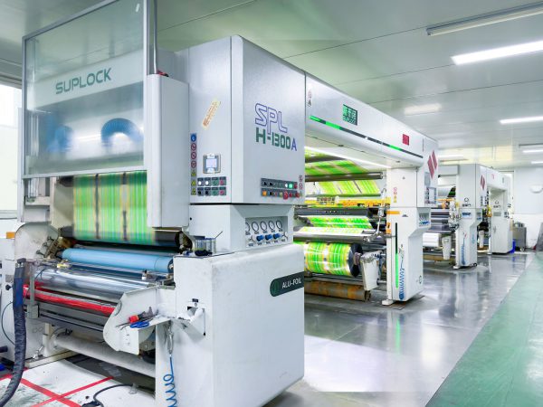 Mesin Laminating bebas pelarut